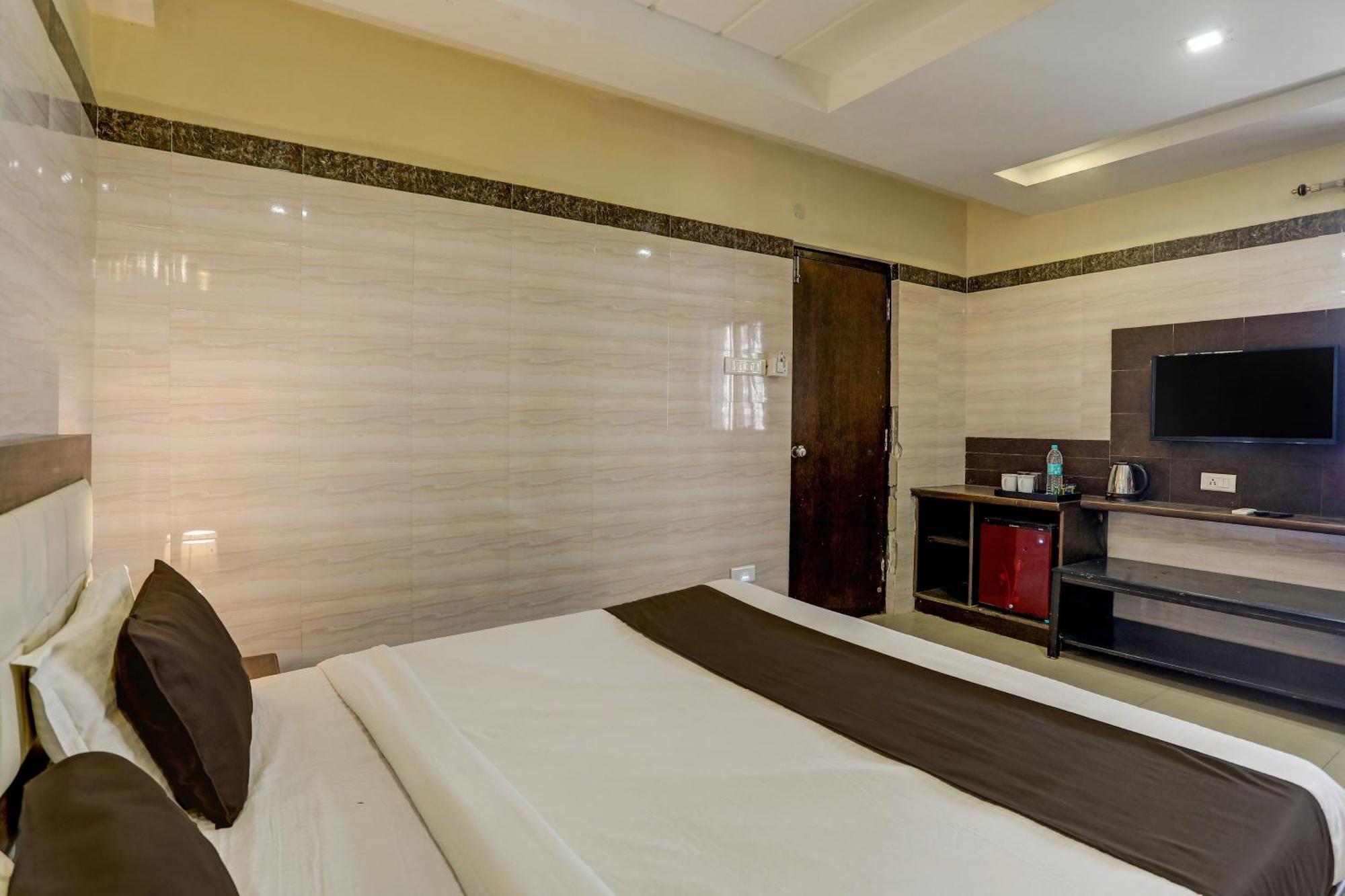 Flagship Hotel Suhana Grand Hyderabad Exterior photo